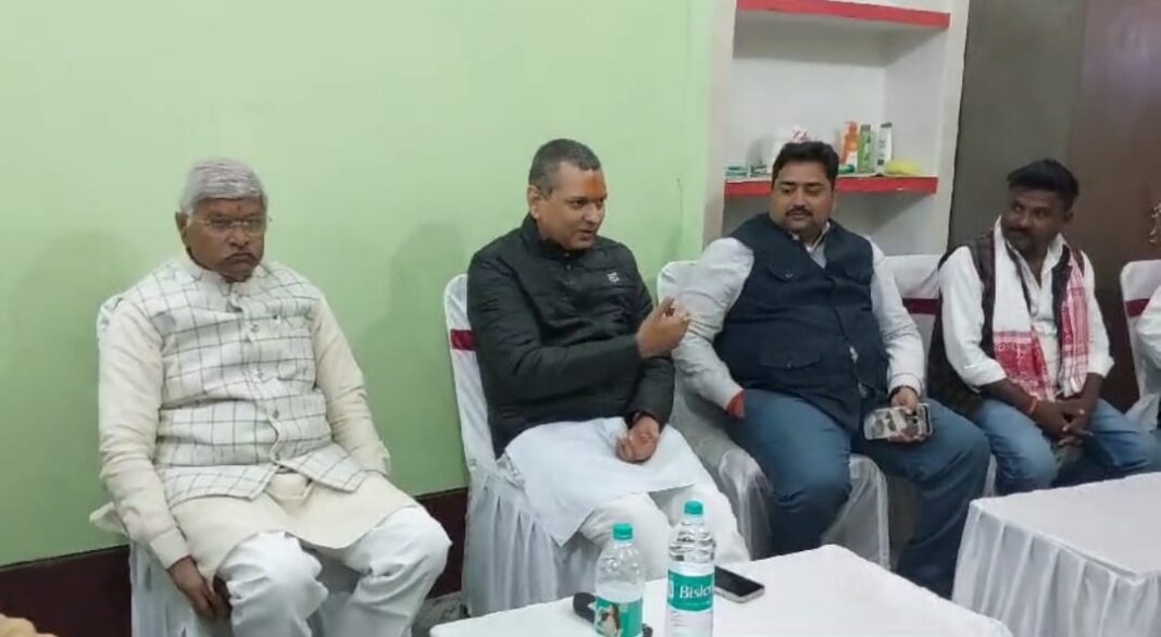 असम के कैबिनेट मंत्री कौशिक राय महाकुंभ स्नान के बाद पहुंचे अपने ससुराल डेढगावां