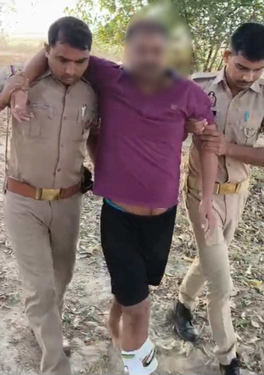क्षेत्र में दहशत फैलाने के लिए करता था फायरिंग